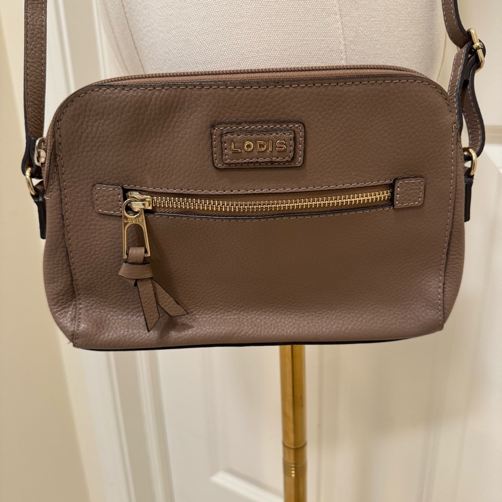 LODIS Tan/Taupe Crossbody Bag Adjustable Zip Front Pocket Fabric Lining